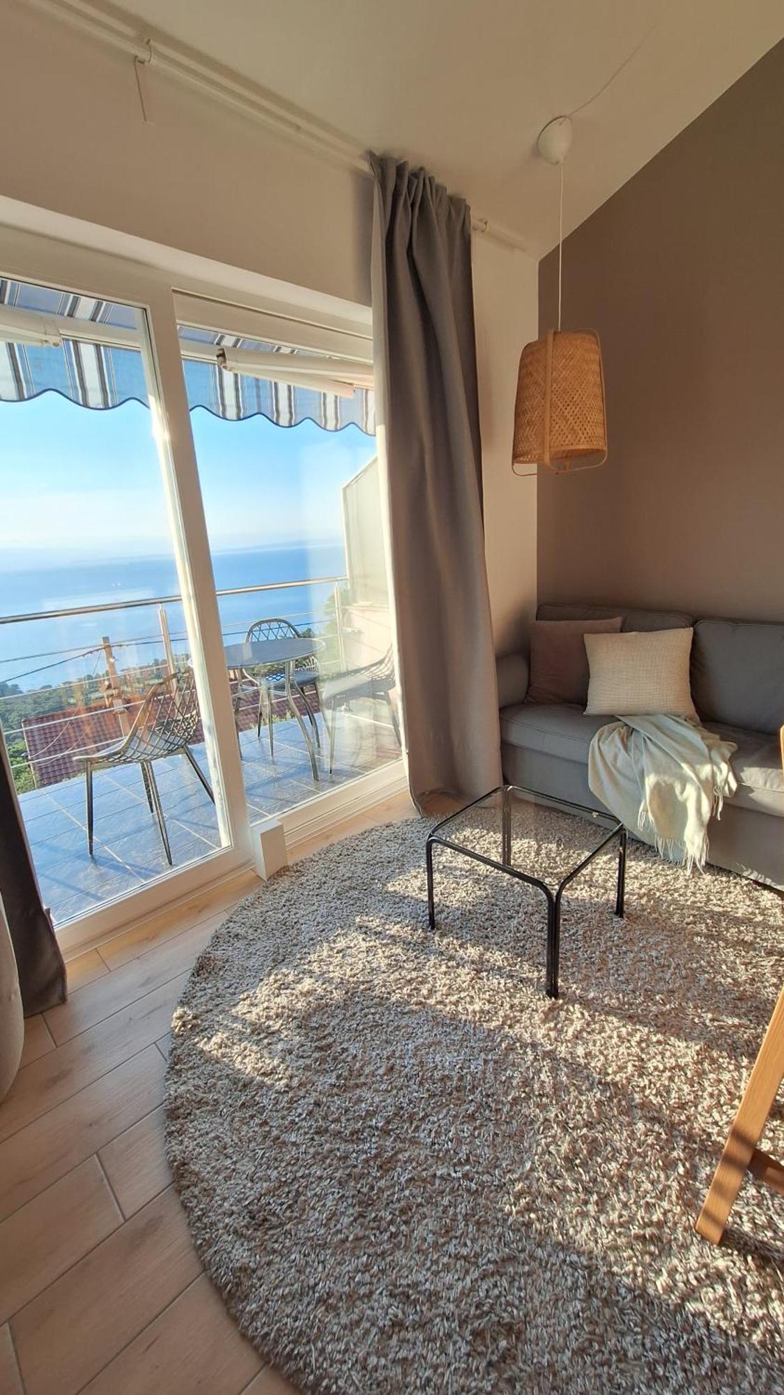 Ferienwohnung Mit 180° Meerblick Dobreć Exteriör bild